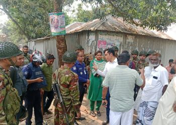 বেড়ায় ঘাট দখল ও মাদক নিয়ে দুই গ্রামের রণক্ষেত্র, পরিস্থিতি নিয়ন্ত্রণে নামল সেনাবাহিনী।