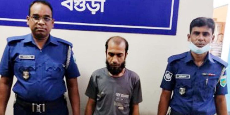 নেশার টাকা না পেয়ে- মাকে মারধর ও বসতবাড়ি ভাঙচুর : মাদকাসক্ত ছেলে গ্রেপ্তার।