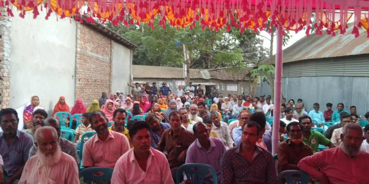 জামালপুরের মাদারগঞ্জে উঠান বৈঠক ও বিট পুলিশিং সমাবেশ অনুষ্ঠিত।