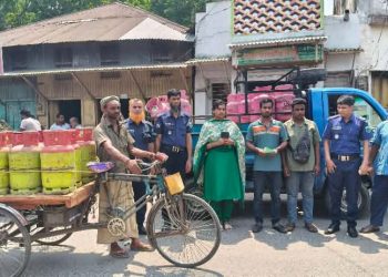 সরকারি নির্দেশনা অমান্য করে সিলিন্ডার গ্যাস অতিরিক্ত মূল্যে বাজারে বিক্রয় করলে কাউকে ছাড় দেয়া হবে না- নুরেন মায়িশা খান।