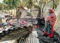 বেড়ায় চুরির আদলে সম্পদ লুট: প্রমাণ লোপাটে বসতবাড়িতে অগ্নিসংযোগ।