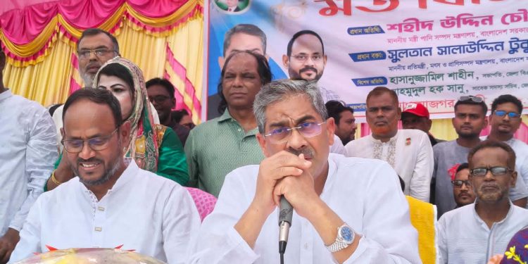 টাঙ্গাইলে যমুনার ভাঙন রোধে দ্রুত স্থায়ী বেড়িবাঁধ নির্মাণ কাজ শুরু হবে: পানিসম্পদমন্ত্রী।