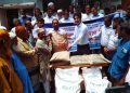 রৌমারী উপজেলার প্রন্তিক কৃষকের মাঝে বিনা মূল্যে স্যার ও বীজ বিতরণ।