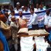 রৌমারী উপজেলার প্রন্তিক কৃষকের মাঝে বিনা মূল্যে স্যার ও বীজ বিতরণ।