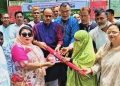 টাঙ্গাইলে রেড ক্রিসেন্ট সোসাইটির ছাতা ও মাস্ক বিতরণ।