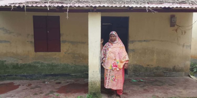 ঘাটাইলে সরকারি ঘর থেকে প্রতিবন্ধী নারীকে উচ্ছেদের চেষ্টা।