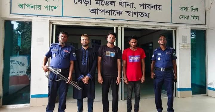 বেড়ায় পুলিশের মাদকবিরোধী অভিযান: ৩ মাদকসেবী আটক, বিভিন্ন মেয়াদে কারাদণ্ড ও জরিমানা।