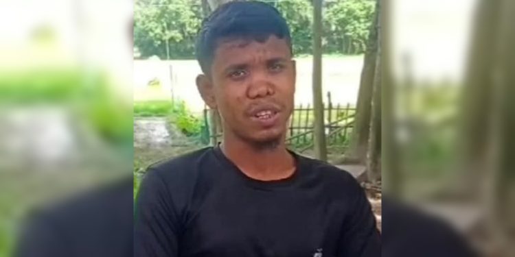 মাদারগঞ্জে ভাতা ও চাকরি দেওয়ার নামে প্রতারণার অভিযোগ,অভিযুক্ত পলাতক।