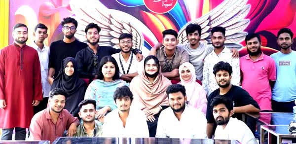 টাঙ্গাইলে সর্বদা নির্ভীক ফাউন্ডেশনের প্রতিষ্ঠাবার্ষিকীতে গাছের চারা বিতরণ।
