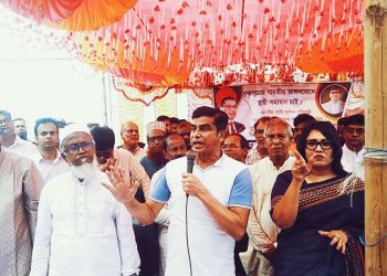 কুড়িগ্রামের বিভিন্ন উপজেলায় রাক্ষুসে ব্রহ্মপুত্র নদ পরিদর্শন করেন পানি সম্পদ প্রতিমন্ত্রী।
