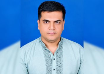 টাঙ্গাইল সদর উপজেলা ভাইস চেয়ারম্যান পদে দোয়া ও সমর্থন চান ফরিদ খান।