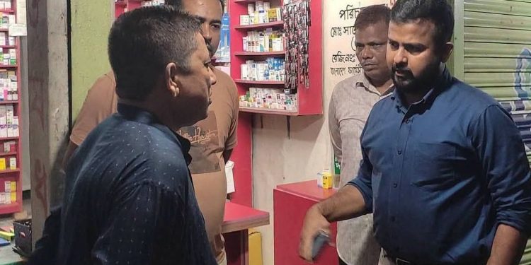 মাধবপুরে মাদক সেবনের দায়ে এক ব্যাক্তিকে ভ্রাম্যমান আদালতের জরিমানা।