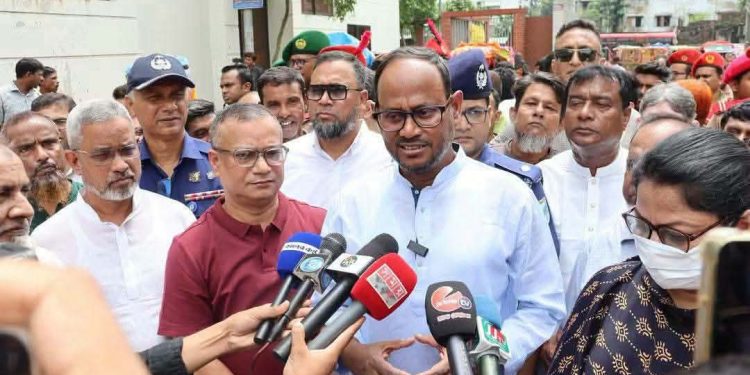 ডেঙ্গু প্রতিরোধে টাঙ্গাইলে বর্ণাঢ্য র্যালি ও আলোচনা সভা।