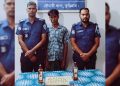 রৌমারীতে ২০০শত পিস ইয়াবা ও ২ বোতল মাদসহ- ১ মাদক কারবারি আটক করেছে পুলিশ।