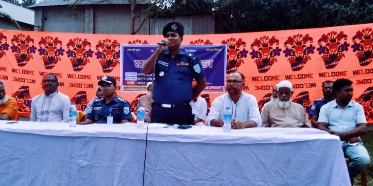 রৌমারীতে মাদক,জুয়া,কিশোর অপরাধ, নারী ও শিশু নির্যাতন বন্ধে মতবিময় সভা অনুষ্ঠিত।