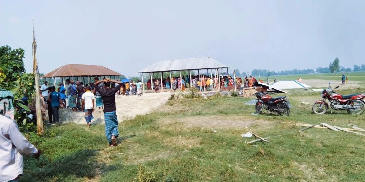 চিলমারীতে জমি-জমাকে কেন্দ্র করে সংঘর্ষে নিহত- ১, আহত-১২।