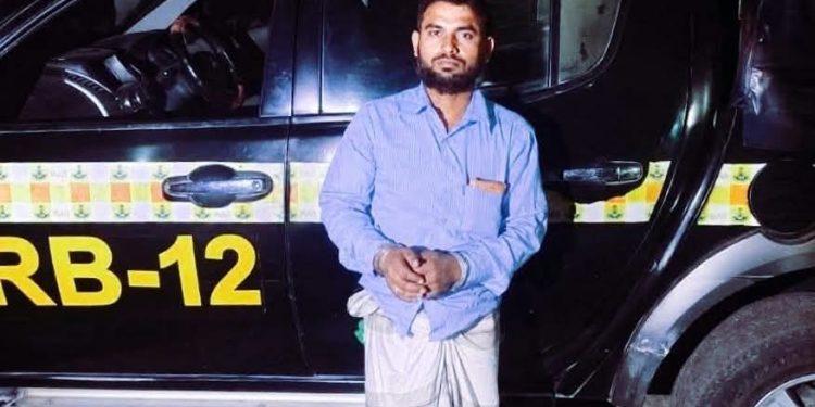 রৌমারীতে ইজিবাইক ও ট্রাক সড়ক দুর্ঘটনায় ট্রাক ড্রাইভার গ্রেফতার।