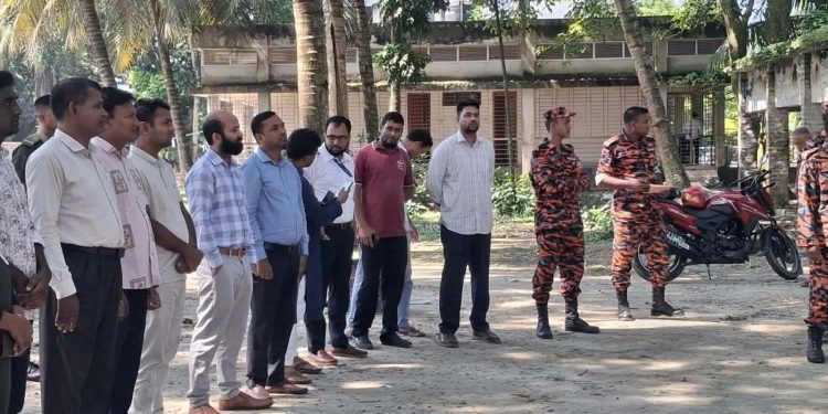 মাদারগঞ্জে নাম মাত্র আয়োজনে দুর্যোগ প্রশমন দিবস পালিত ক্ষুব্ধ সচেতন মহল।