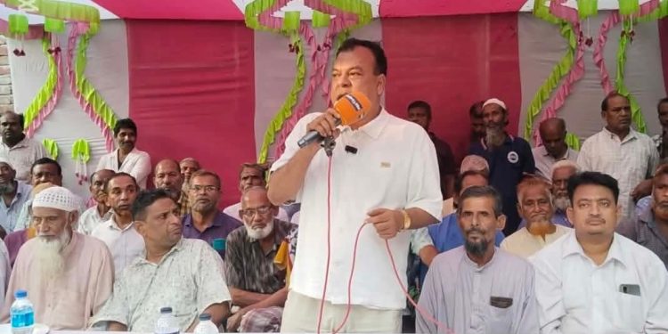 করটিয়ায় ঐতিহ্যবাহী হাডুডু খেলা অনুষ্ঠিত।